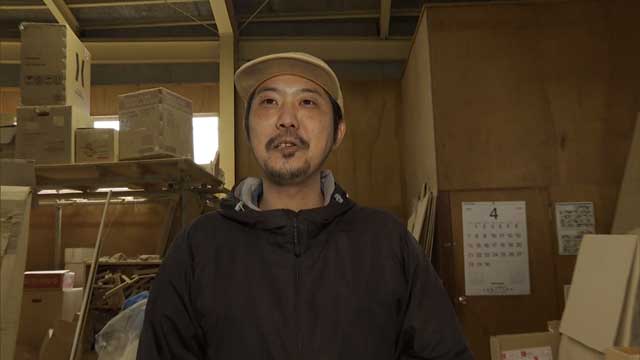 切り出された“丸太”が暮らしを支える道具へ　新潟・村上の杉を活かす木工職人の手仕事と高校生が知った「森のカッコよさ」